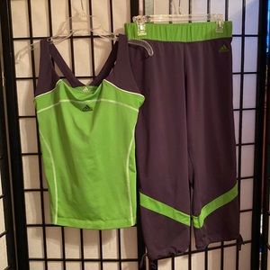 Ladies Adidas Two Athletic Workout Clothing Top & Leggings, Size M